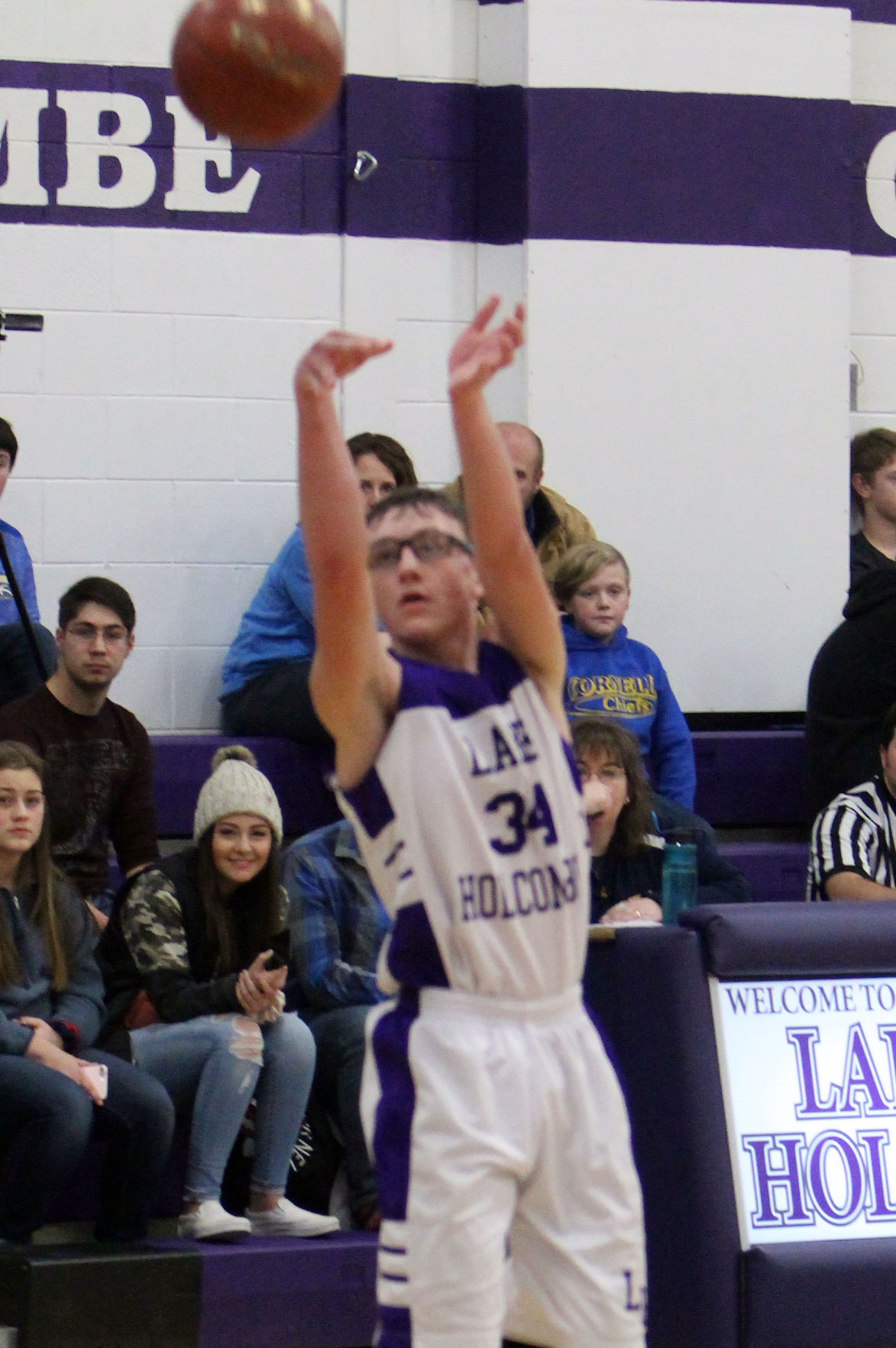 Cornell at Lake Holcombe boys basketball 12-4-18